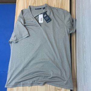Grey cutter & buck vneck T-shirt men’s